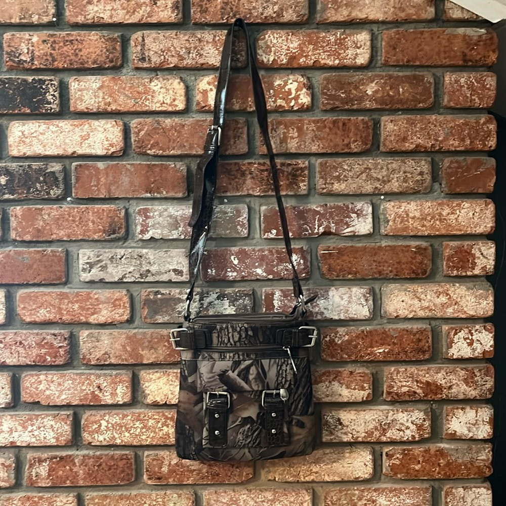 Camo purse